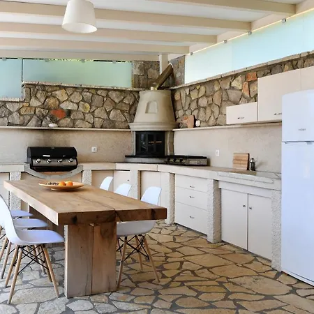 Christianna Studios *