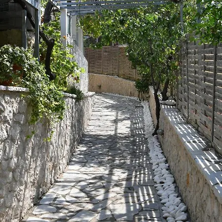 Christianna Apartman