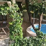 Christianna Studios Апартаменты *