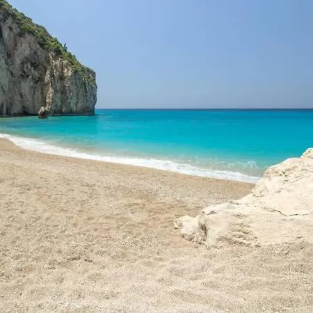 Christianna Áyios Nikítas