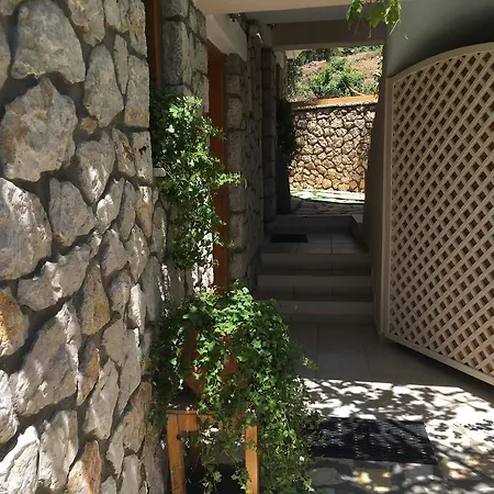 Christianna Apartment Agios Nikitas