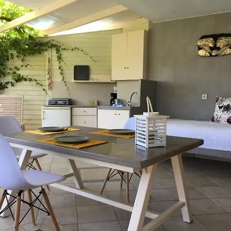 דירה Christianna Áyios Nikítas